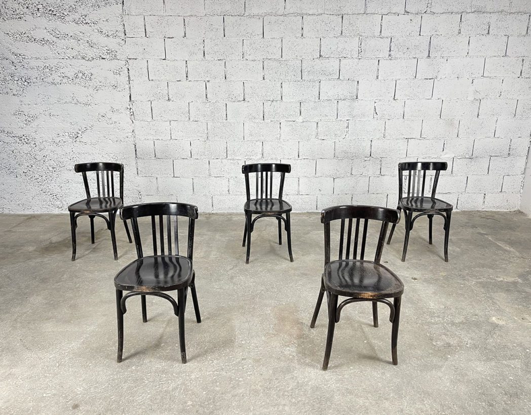 anciennes-chaises -bistrot-esprit-baumann-patine-noire-vintage-5francs-1