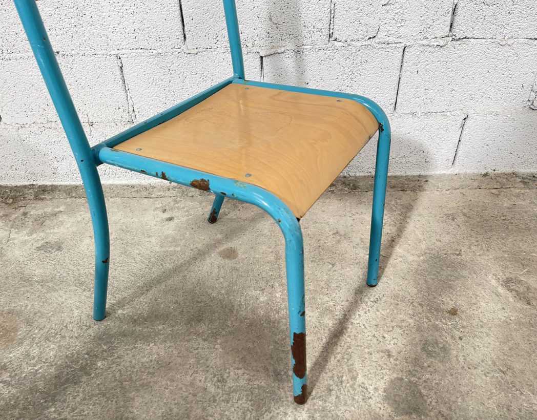 anciennes-chaises-ecole-stella-mullca-metal-bois-tubulaire-patine-bleu-electrique-deco-vintage-retro-5francs-6