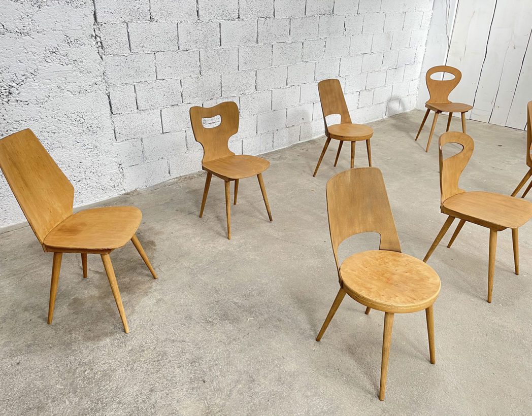 set-8-anciennes-chaises-bistrot-baumann-depareillees-sablees-mondor-pieds-compas-vintage-5francs-4