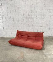 ancien-canape-togo-tissu-framboise-ligne-roset-vintage-5francs-1