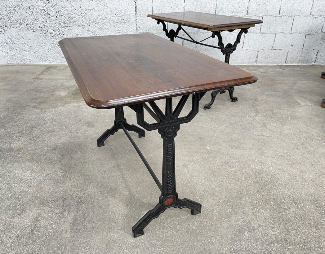 ensemble-quatre-tables-de-bistrot-brasserie-pieds-fonte-vintage-5francs-3 - Copie