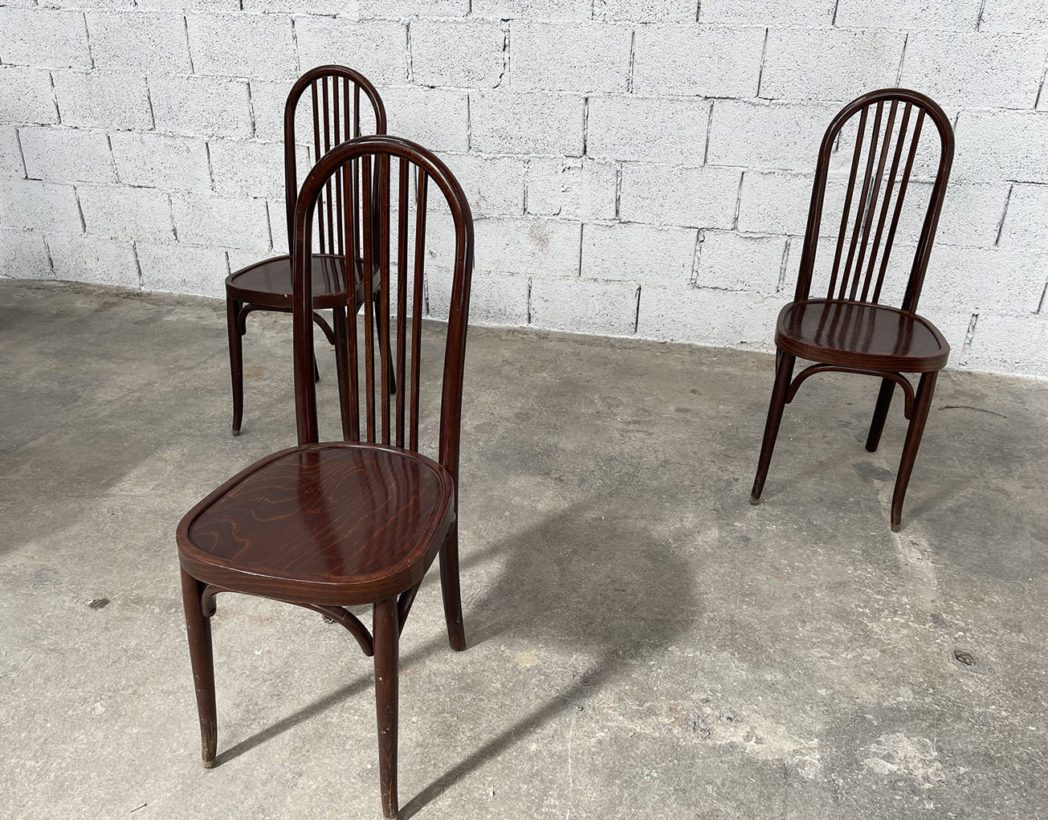 lot-anciennes-chaises-bistrot-brasserie-baumann-vintage-5francs-4