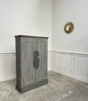 buffet parisien vintage bois deux portes 1900 gris 5Francs 1 172x198 - Ancien haut buffet parisien deux portes