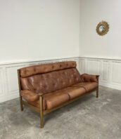 canape cuir vintage 3 places guy rogers cognac 5Francs 2 172x198 - Canapé en cuir modèle "Santa Fe" pour Guy Rogers
