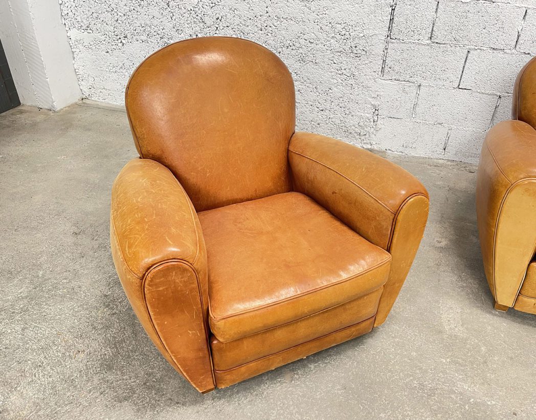 ensemble-canape-fauteuils-club-cuir-vintage-5francs-4