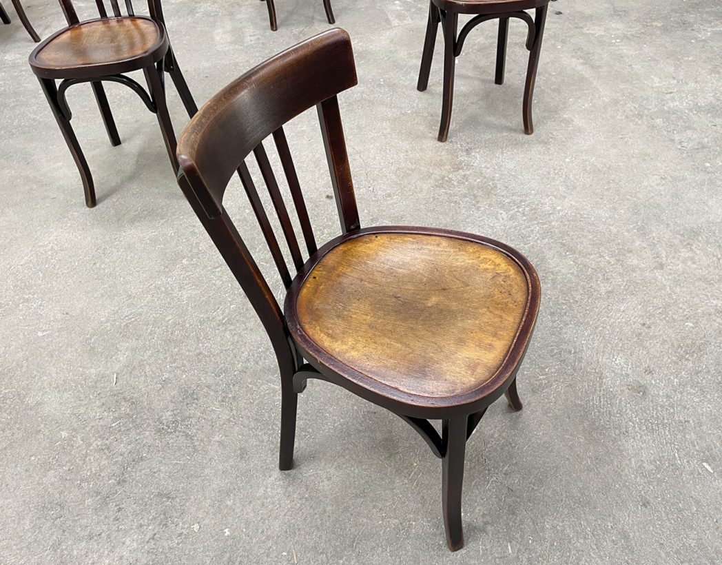 serie-lot-anciennes-chaises-bistrot-baumann-vintage-5francs-3