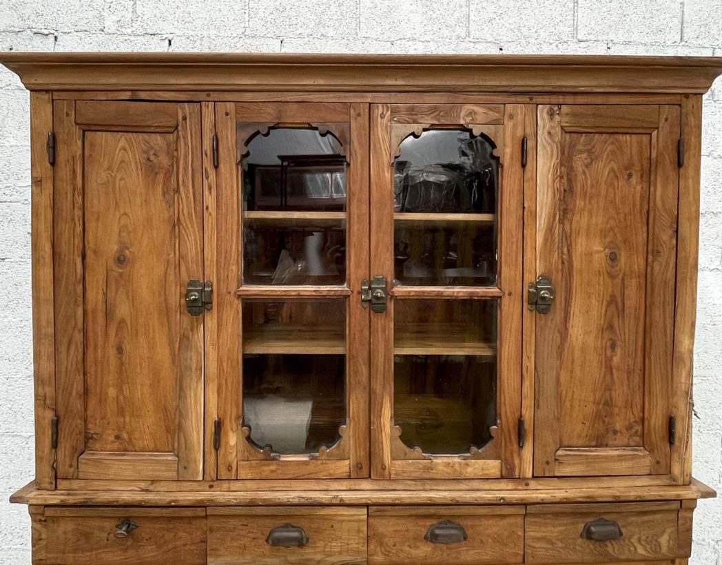 ancien-grand-buffet-montagnard-les-Alpes-vintage-rustique-5francs-4