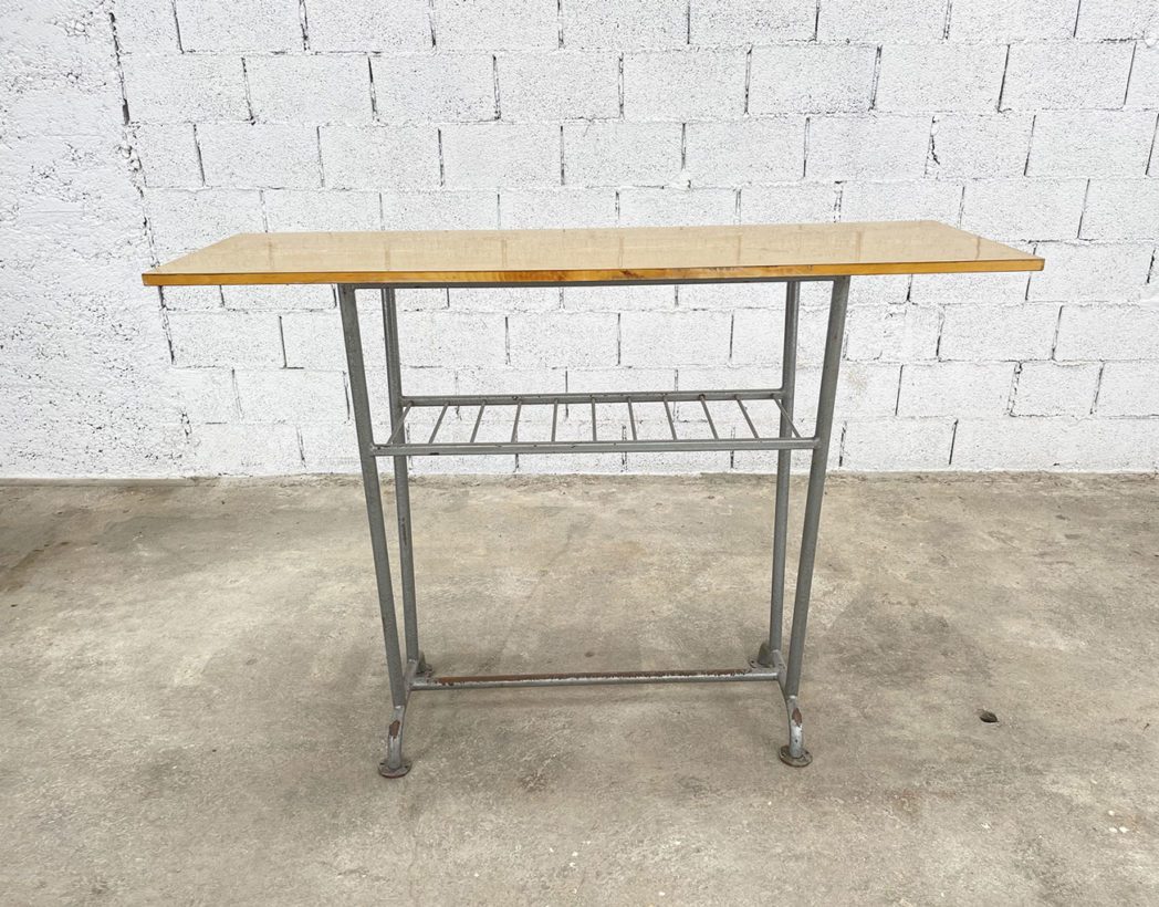 set-anciens-tables-mange-debout-bar-bistrot-restaurant-vintage-5francs-7