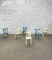 anciennes-chaises-de-bistrot-baumann-patine-bleu-ecru-thonet-vintage-5francs-1