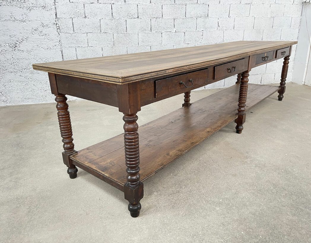 ancienne-grande-table-drapier-table-ferme-six-pieds-tournes-5francs-3