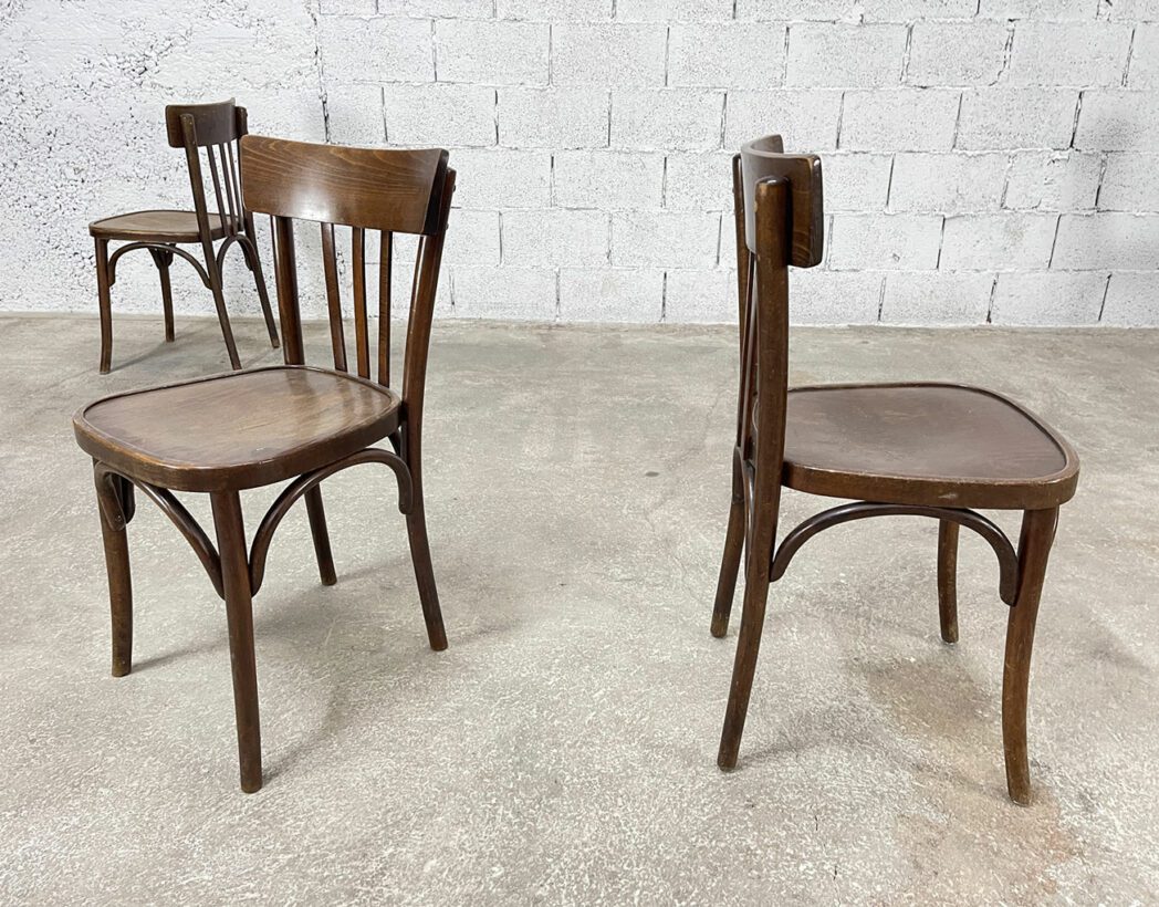 lot-22-anciennes-chaises-bistrot-brasserie-dossier-barreaux-baumann-vintage-5francs-5