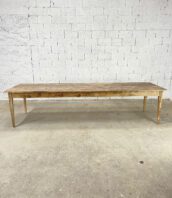 ancienne-grande-table-de-ferme-sapin-322cm-table-manger-pieds-fuseaux-deco-boheme-vintage-5francs-1