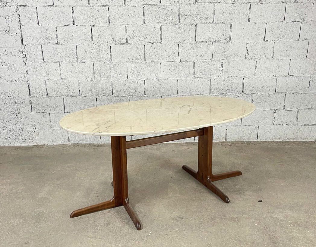 ancienne-table-à-manger-ovale-esprit-knoll-plateau-marbre-bois-mobilier-vintage-5francs-1