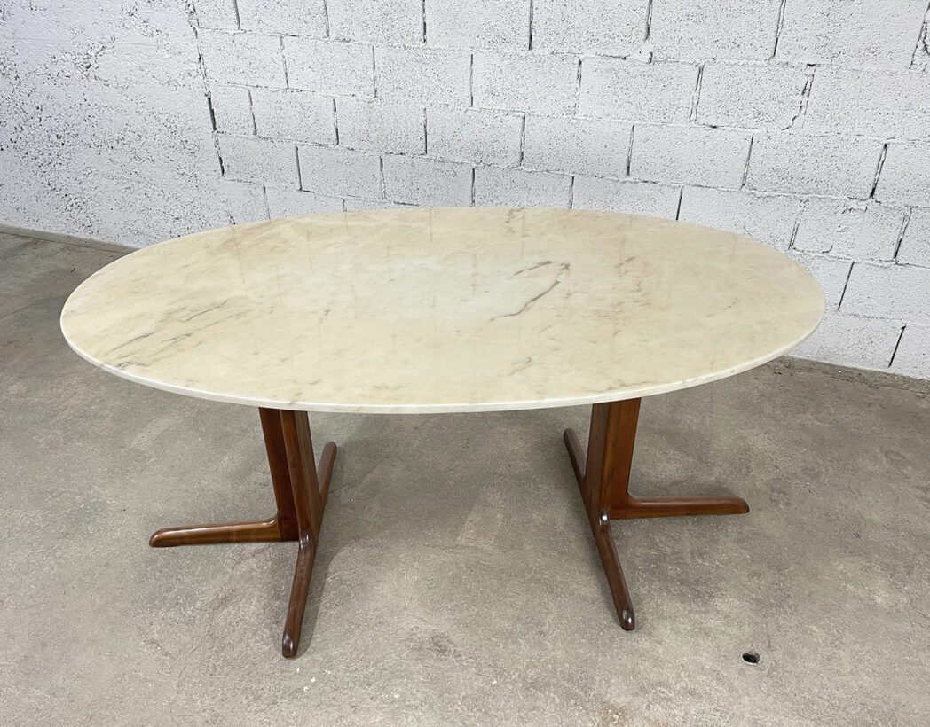 ancienne-table-à-manger-ovale-esprit-knoll-plateau-marbre-bois-mobilier-vintage-5francs-5