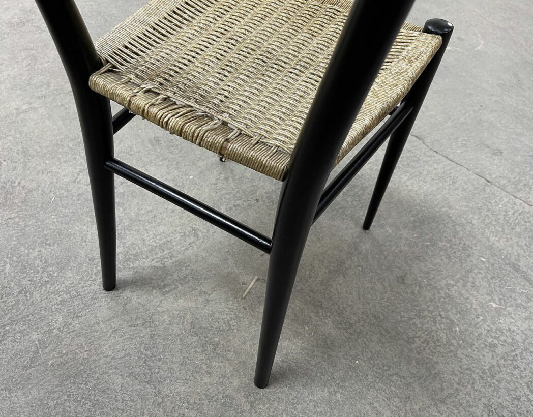 chaises-bois-corde-tressee-esprit-gio-ponti-superleggera-mobilier-vintage-5francs-7