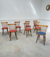 chaises baumann simili cuir vintage 5francs 2 172x198 - Suite de huit chaises Baumann style scandinave