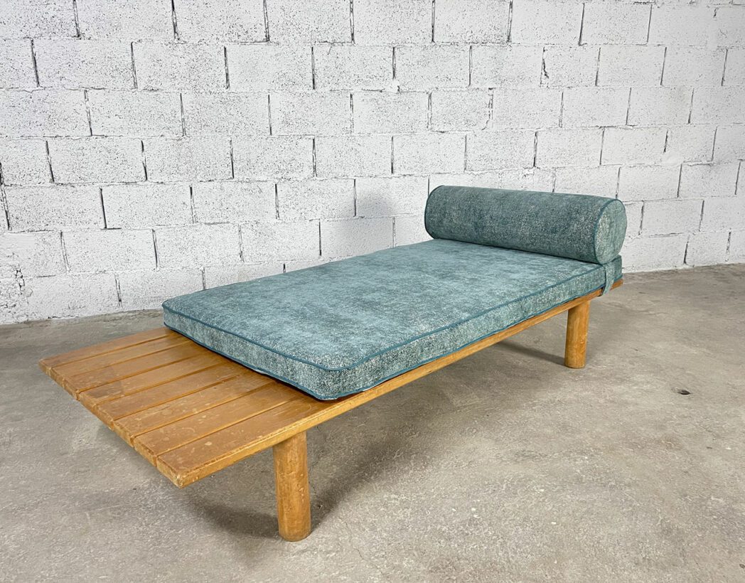 ancien-daybed-vintage-style-charlotte-perriand-5francs-3