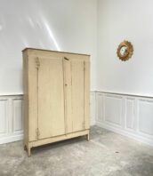 armoire pin vintage 19e rustique 5francs 1 172x198 - Petite armoire 19ème en pin