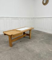 table basse guillerme chambron 1960 5Francs 1 172x198 - Table basse vintage en chêne et carreaux de céramique