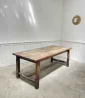 table ruoms chene rustique patine superbe vintage 5Francs 7 172x198 - Ancienne table de ferme modèle "Ruoms" 203cm