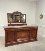 ensemble bar complet vintage bois annees 20 5Francs 1 172x198 - Bar complet des années 1920 en noyer