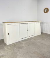 enfilade vintage annees50 balnche vaste comptoir 5francs 1 172x198 - Enfilade blanche 50's