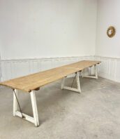 table bois vintage guinguette immense 398 5Francs 1 172x198 - Ancienne table de guinguette en sapin