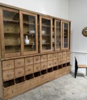 bibliotheque meuble apothicaire mercerie vintage vaste bois 5Francs 4 172x198 - Bibliothèque présentoir de quincaillerie